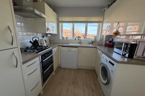 3 bedroom house for sale, Oriel Road, Daventry