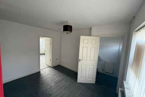 undefined, The Crescent, Dunscroft, DONCASTER