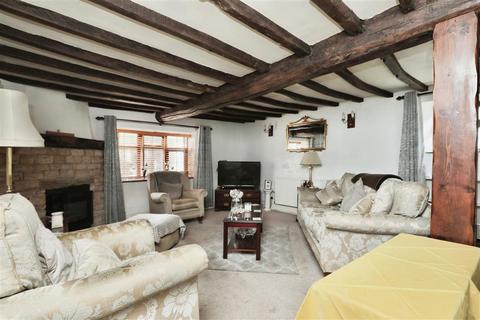3 bedroom detached house for sale, Laughton Road, Dinnington, SHEFFIELD