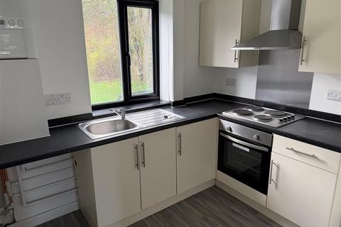 4 bedroom end of terrace house for sale, Morrison Avenue, Maltby, ROTHERHAM
