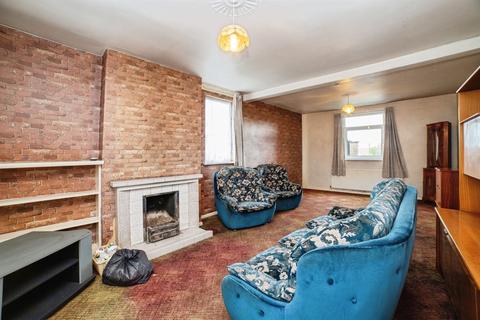 3 bedroom cottage for sale, Mansfield Road, Alfreton DE55