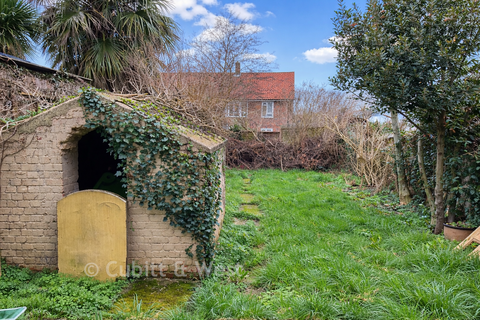 undefined, Beeches Road, Sutton, Surrey
