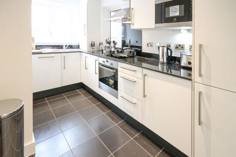 4 bedroom semi-detached house to rent, Fairthorn Road, London SE7
