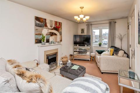 2 bedroom maisonette for sale, Doughty Close, Tipton