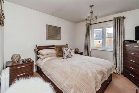 2 bedroom maisonette for sale, Doughty Close, Tipton