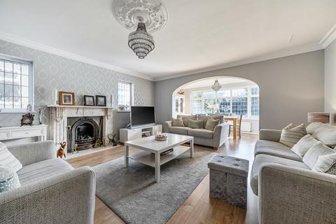 4 bedroom detached house for sale, Wroxham Gardens, Enfield