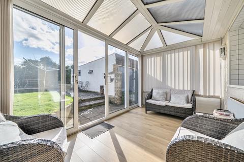 4 bedroom detached house for sale, Wroxham Gardens, Enfield