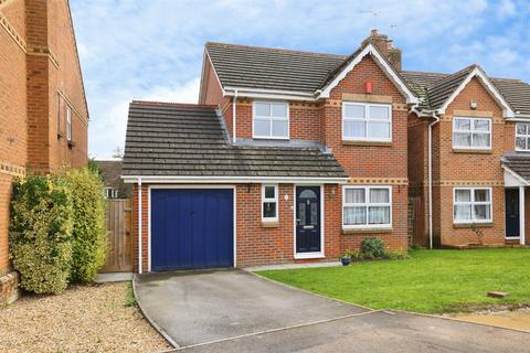 3 bedroom detached house for sale, Acacia Close, Chippenham
