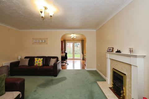 3 bedroom detached house for sale, Acacia Close, Chippenham