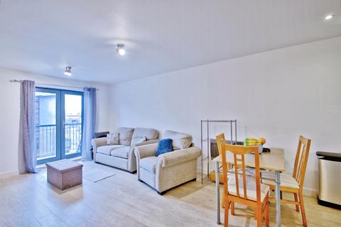 2 bedroom apartment for sale, Quayside Drive, Colchester