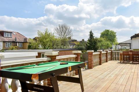 undefined, Edgware HA8