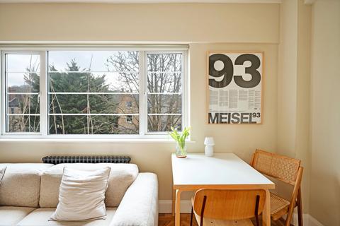 2 bedroom flat for sale, Mundania Court, London SE22