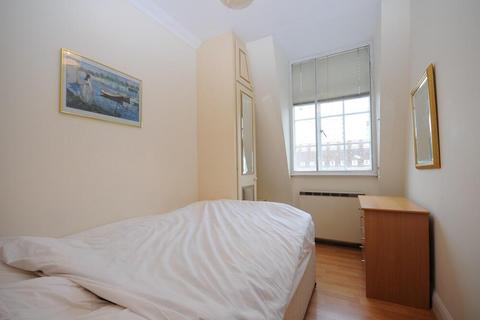 2 bedroom apartment to rent, Belvedere Road, County Hall