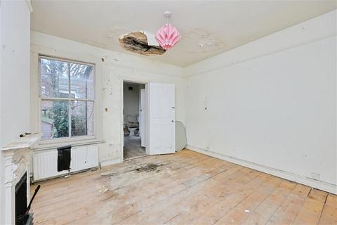 2 bedroom terraced house for sale, Warwick Street, NORWICH