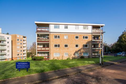 2 bedroom flat for sale, Ferndale Close, Tunbridge Wells