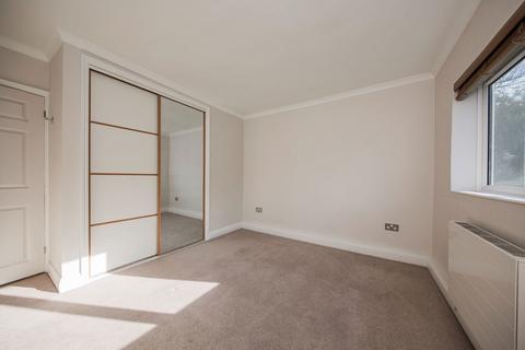 2 bedroom flat for sale, Ferndale Close, Tunbridge Wells