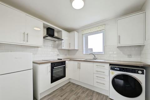 2 bedroom flat for sale, Sandown, Whitley Bay, Tyne and Wear, NE25
