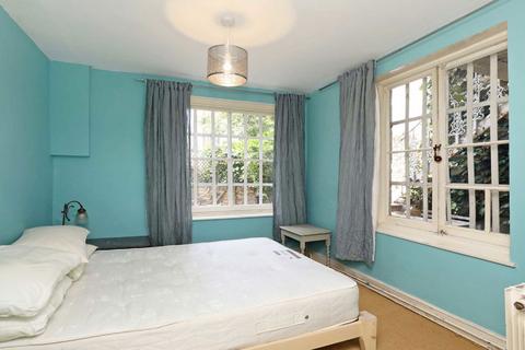2 bedroom flat to rent, St. Lukes Road, London W11