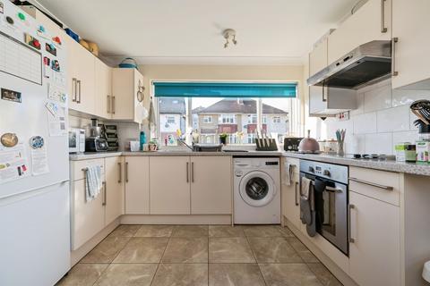 2 bedroom flat for sale, Lawrence Grove, Southampton