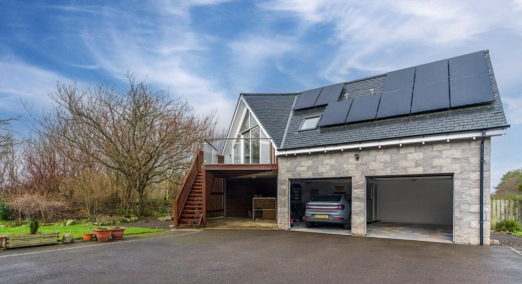 Double Garage/Annexe