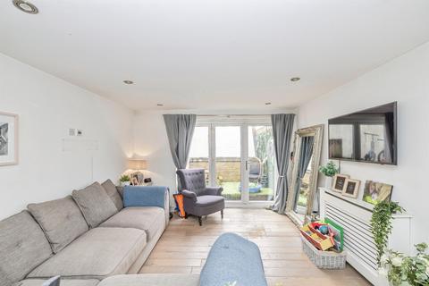 2 bedroom apartment for sale, Smith Street, Watford