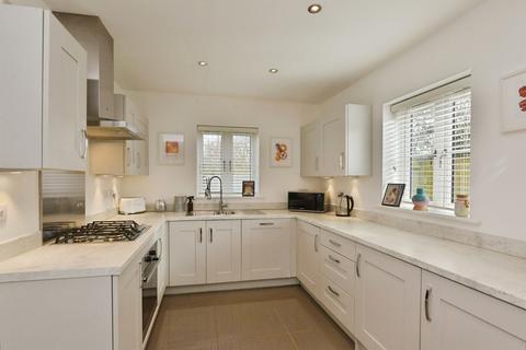 4 bedroom detached house for sale, Blackhorse Drive, Old Stratford, Milton Keynes