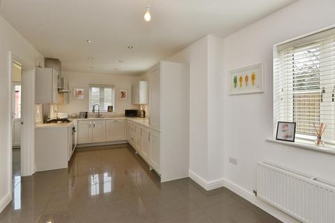 4 bedroom detached house for sale, Blackhorse Drive, Old Stratford, Milton Keynes