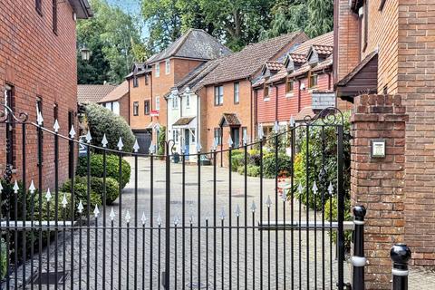 2 bedroom townhouse for sale, Millstream Close, Wimborne, BH21 1