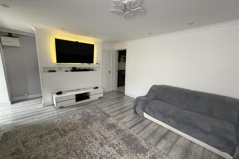 3 bedroom house for sale, Byron Walk, Daventry