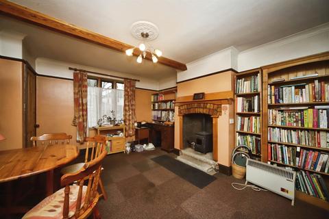 3 bedroom semi-detached house for sale, Greenway Crescent, Taunton