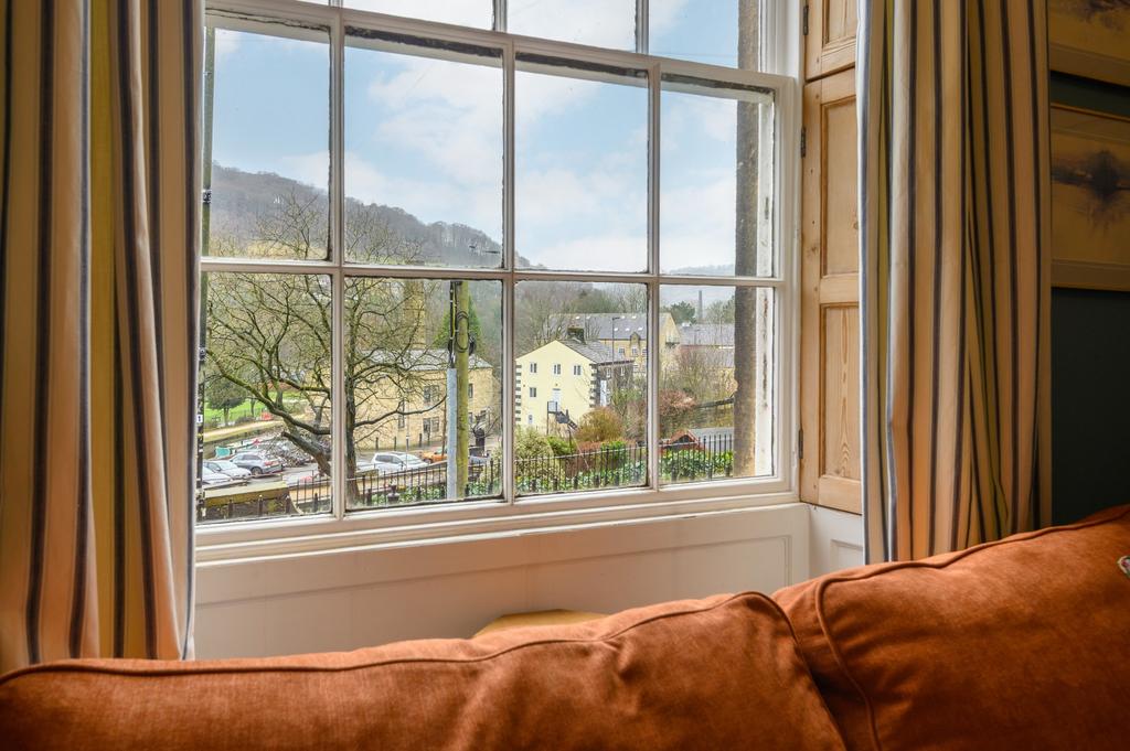 Lounge View