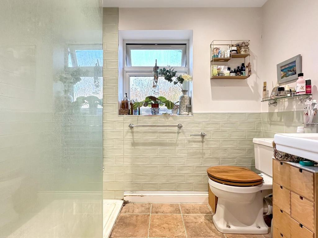 Ensuite Shower Room
