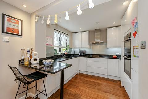 undefined, Flat 12 St. Theresa Court, London E4