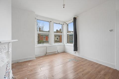 3 bedroom terraced house for sale, Graham Road, Harrow Wealdstone, Middlesex HA3