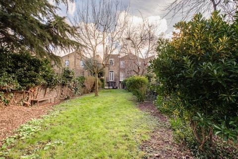 2 bedroom flat to rent, Albion Drive London E8