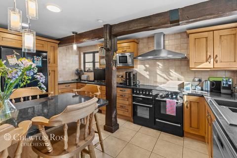 4 bedroom detached house for sale, Esplanade, Maylandsea.