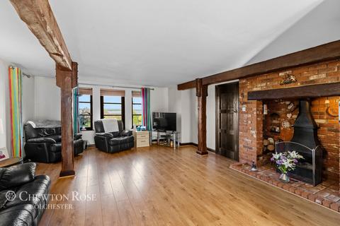 4 bedroom detached house for sale, Esplanade, Maylandsea.