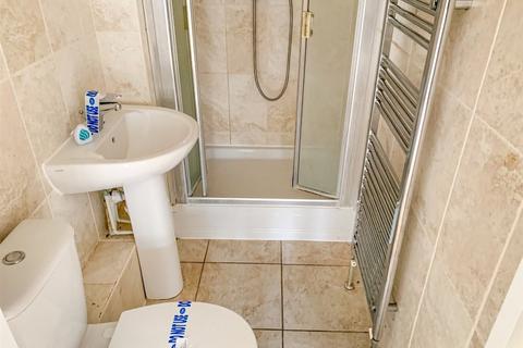 2 bedroom flat for sale, Devonshire Road, BEXLEYHEATH