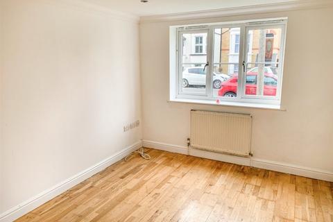 2 bedroom flat for sale, Devonshire Road, BEXLEYHEATH