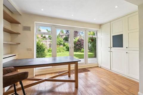 undefined, Garnet Court, Buckinghamshire SL7