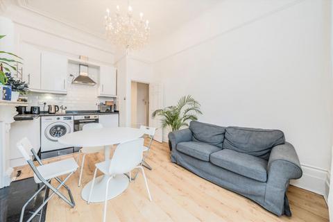 2 bedroom flat to rent, Sutherland Avenue, London W9