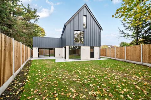 4 bedroom detached house for sale, Penlan, Kingfield Green, Woking, GU22
