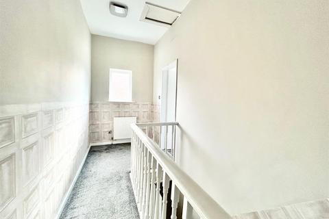 2 bedroom end of terrace house for sale, Gordon Street, Leigh