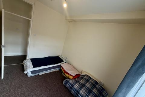 undefined, Parkfield Avenue, Manchester, M14