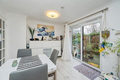undefined, Windmill Close, Uttoxeter