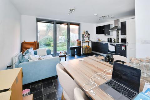 4 bedroom end of terrace house for sale, Wall Street, Plymouth