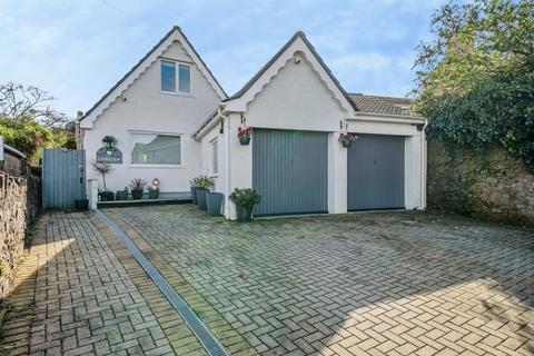 undefined, Hardwick Hill, Chepstow