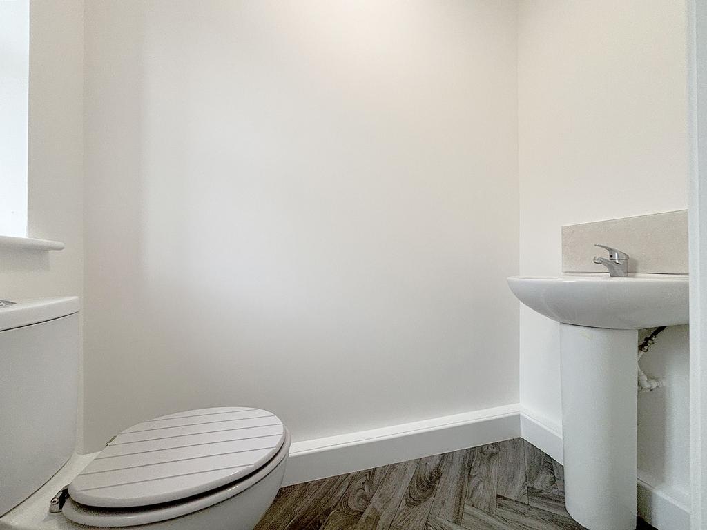 Downstairs wc