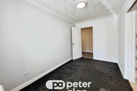 1 bedroom flat to rent, Gwern Avenue, CAERPHILLY, CF83