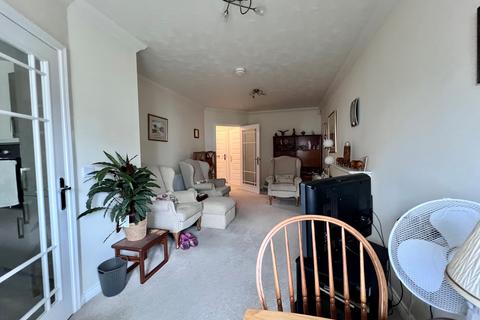 undefined, South Street, Hythe SO45